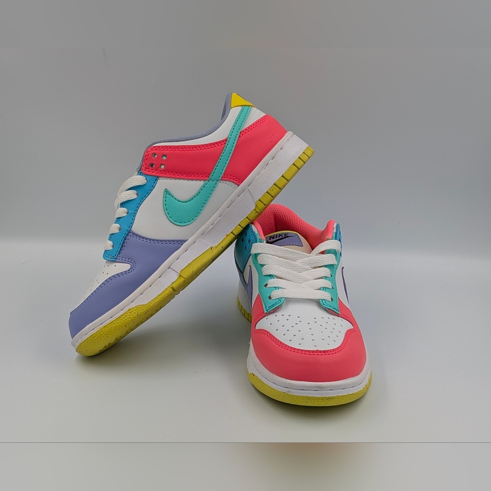 Nike Dunk Low SE Easter Candy DD1872-100 Women’s Size 6.5 New No Box